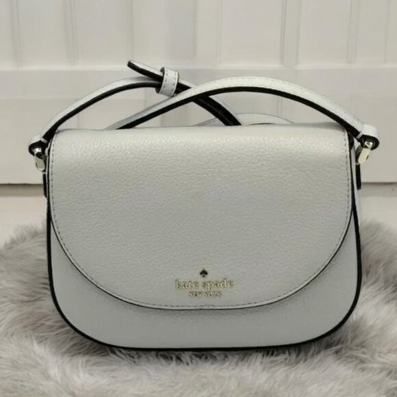 kate spade Handbags - ⭐️⭐️SOLD⭐️⭐️ NWOT Kate Spade Leila Mini Flap Crossbody - Quill Grey